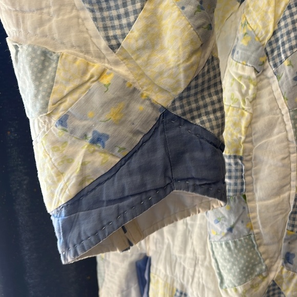 Handmade vintage quilt jacket - Picture 5 of 10